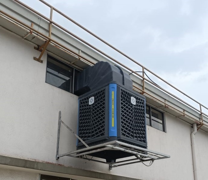 4 Types of Industrial Cooling Systems and Solutions