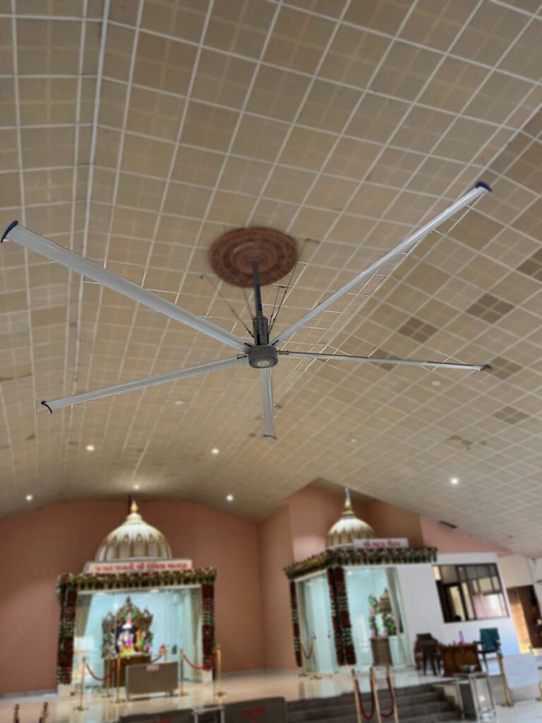 HVLS Fans vs. Air Conditioning: The Best Solution for Industrial Settings